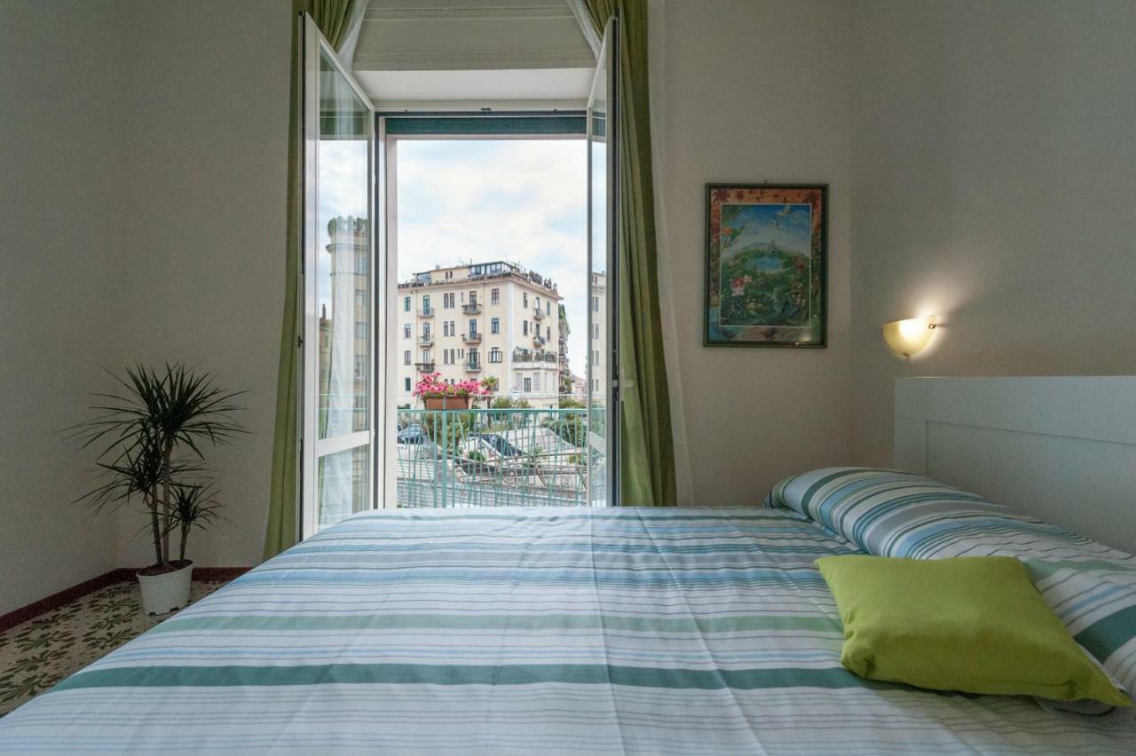 Bed & Breakfast Antonello サレルノ エクステリア 写真