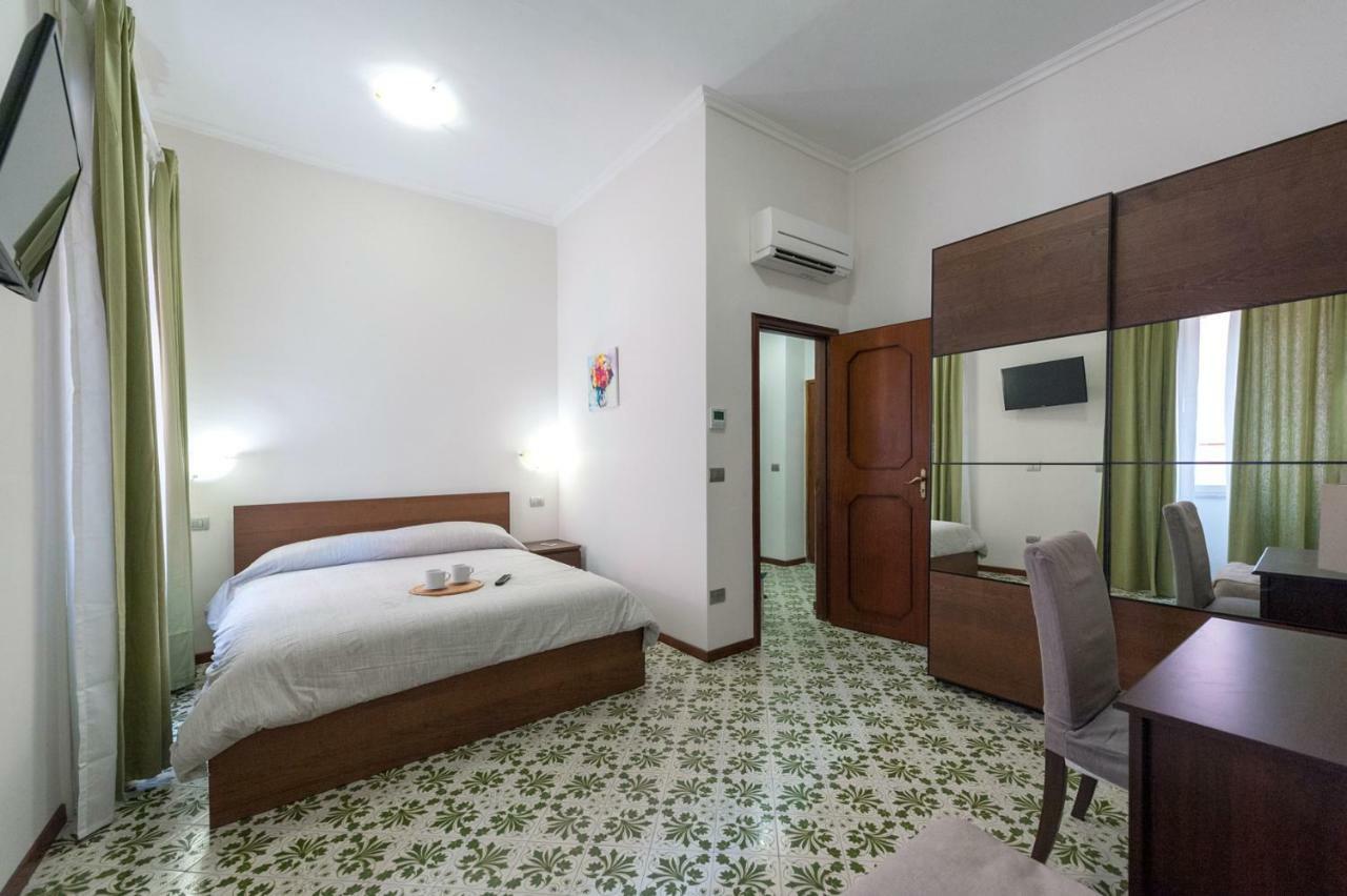 Bed & Breakfast Antonello サレルノ エクステリア 写真