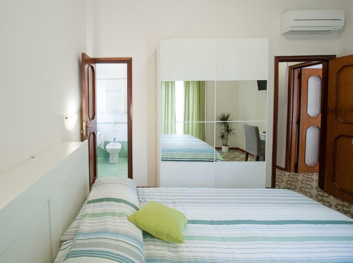Bed & Breakfast Antonello サレルノ エクステリア 写真